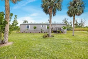 8385 Cook Drive, NORTH FORT MYERS, FL 33917 Sold 05/16/24