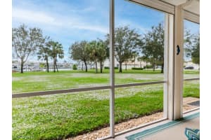 285 Cays Drive, NAPLES, FL 34114 Sold 12/22/23