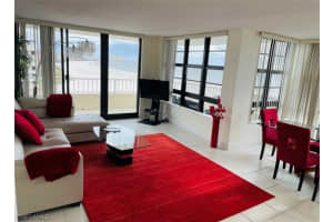 440 Seaview Court, MARCO ISLAND, FL 34145 Sold 06/05/24
