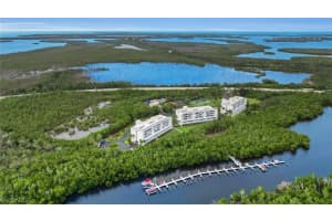 300 Stevens Landing Drive, MARCO ISLAND, FL 34145 Sold 03/27/24