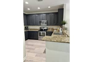 7077 Venice Way, NAPLES, FL 34119 Sold 04/10/24