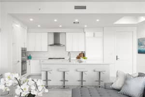 1125 Central Avenue, NAPLES, FL 34102 Sold 04/15/24
