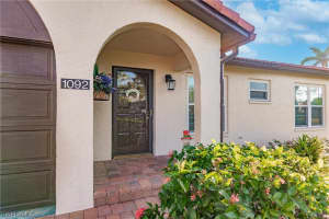 1092 Forest Lakes Drive, NAPLES, FL 34105 Sold 03/27/24