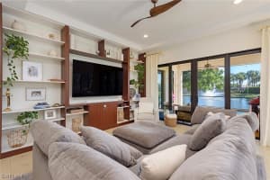 9248 Woodhurst Drive, NAPLES, FL 34120 Sold 04/01/24