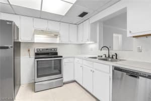 2828 Jackson Street, FORT MYERS, FL 33901 Sold 02/28/24