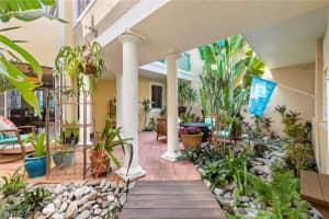 1160 Clam Court, NAPLES, FL 34102 Sold 05/01/24
