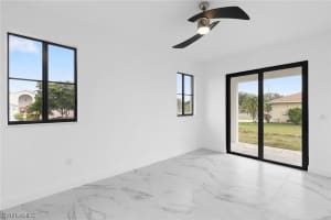 24 Crestwood Circle, LEHIGH ACRES, FL 33963 Sold 04/30/24