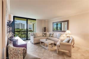 591 Seaview Court, MARCO ISLAND, FL 34145 Sold 10/23/24