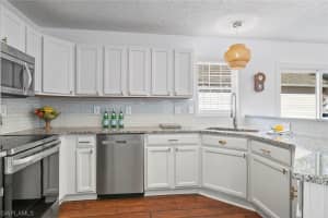 394 Leawood Circle, NAPLES, FL 34104 Sold 01/19/24