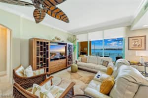 1069 Bald Eagle Drive, MARCO ISLAND, FL 34145 Sold 04/22/24