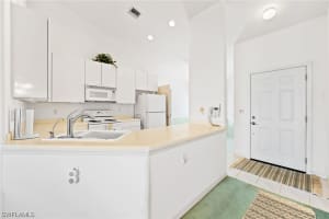 7623 Cameron Circle, FORT MYERS, FL 33912 Sold 01/02/24