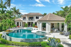 850 NELSONS Walk, NAPLES, FL 34102 Sold 02/13/24