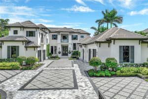 850 NELSONS Walk, NAPLES, FL 34102 Sold 02/13/24
