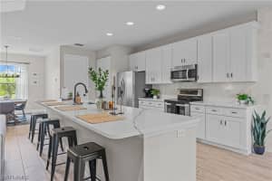 6451 Astoria Avenue, FORT MYERS, FL 33905 Sold 04/03/24