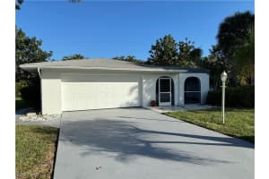 2393 Outrigger Ln, Naples