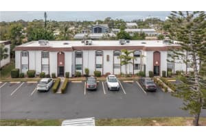 2828 Jackson Street, FORT MYERS, FL 33901 Sold 01/19/24