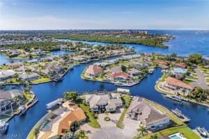 6642 Joanna Circle, FORT MYERS, FL 33919 Sold 06/06/24