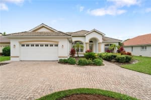 9776 Mar Largo Circle, FORT MYERS, FL 33919-7319 Sold 05/15/24