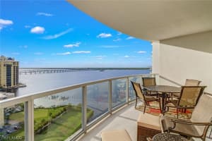3000 Oasis Grand Boulevard, FORT MYERS, FL 33916 Sold 01/09/24