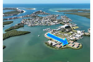 330 Kon Tiki Drive, NAPLES, FL 34113 Sold 04/02/24