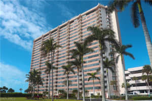 58 Collier Boulevard, MARCO ISLAND, FL 34145 Sold 07/30/24