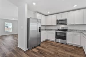 825 Gen D Macarthur Avenue, Labelle, FL 33935 - MLS#223091244