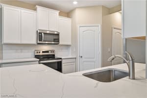 955 Admiral Bull Halsey Avenue, Labelle, FL 33935 - MLS#223091299