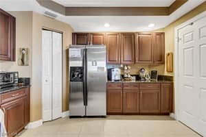 2745 1st Street, FORT MYERS, FL 33916 Sold 04/04/24