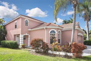 9851 Las Casas Drive, Fort Myers, FL 33919 Sold 03/13/25
