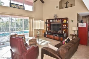 9851 Las Casas Drive, Fort Myers, FL 33919 Sold 03/13/25
