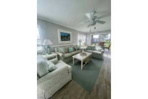 37 High Point Circle, NAPLES, FL 34103 Sold 01/26/24