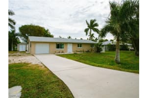 16781 San Carlos Boulevard, FORT MYERS, FL 33908 Sold 05/08/24