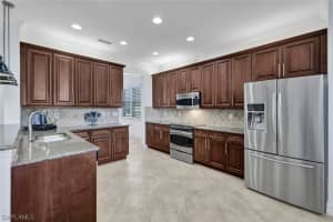 6795 Del Mar Terrace, NAPLES, FL 34105 Sold 03/08/24
