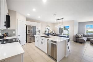 8837 Cascade Price Circle, NORTH FORT MYERS, FL 33917 Sold 03/29/24