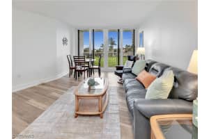 58 Collier Boulevard, MARCO ISLAND, FL 34145 Sold 03/01/24