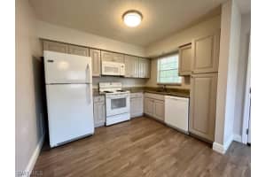 3325 Airport Road, NAPLES, FL 34105 Sold 01/19/24