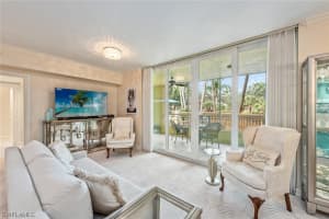 2748 Tiburon Boulevard, NAPLES, FL 34109 Sold 05/13/24