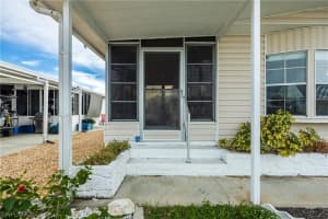 466 Nicklaus Boulevard, NORTH FORT MYERS, FL 33903 Sold 04/01/24