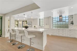 980 Cape Marco Drive, MARCO ISLAND, FL 34145 Sold 02/18/25