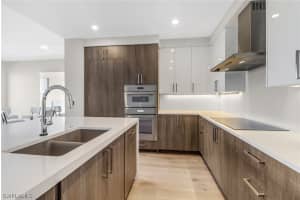 1125 CENTRAL Avenue, NAPLES, FL 34102 Sold 02/01/24