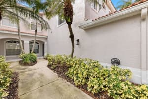 1953 Crestview Way, NAPLES, FL 34119 Sold 02/12/24