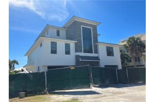 375 Periwinkle Ct, Marco Island