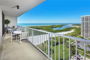 320 Seaview Court, MARCO ISLAND, FL 34145 Sold 02/27/24