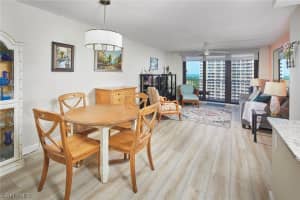 320 Seaview Court, MARCO ISLAND, FL 34145 Sold 02/27/24
