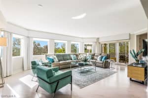 2728 Tiburon Boulevard, Naples, FL 34109 - MLS#223094010