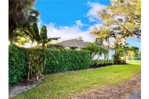 8614 Pebblebrooke Drive, NAPLES, FL 34119 Sold 04/19/24