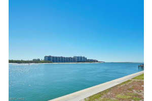 105 La Peninsula Boulevard, NAPLES, FL 34113 Sold 06/14/24
