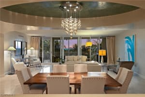 13675 Vanderbilt Drive, NAPLES, FL 34110 Sold 03/05/24