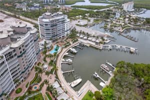 13675 Vanderbilt Drive, NAPLES, FL 34110 Sold 03/05/24