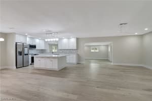 1084 Lake Shore Court, Naples, FL 34103 - MLS#223095203